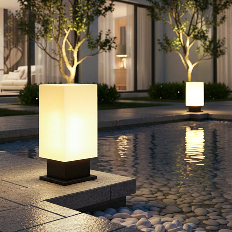 مصباح أرضي مضيء للساحات يعمل ب - مراجعة Outdoor Lighting Decoration وسعره